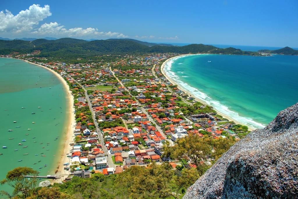 Praias e península de Bombinhas, Santa Catarina